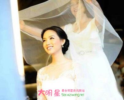 ����,������