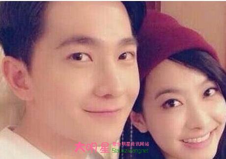 ����,����