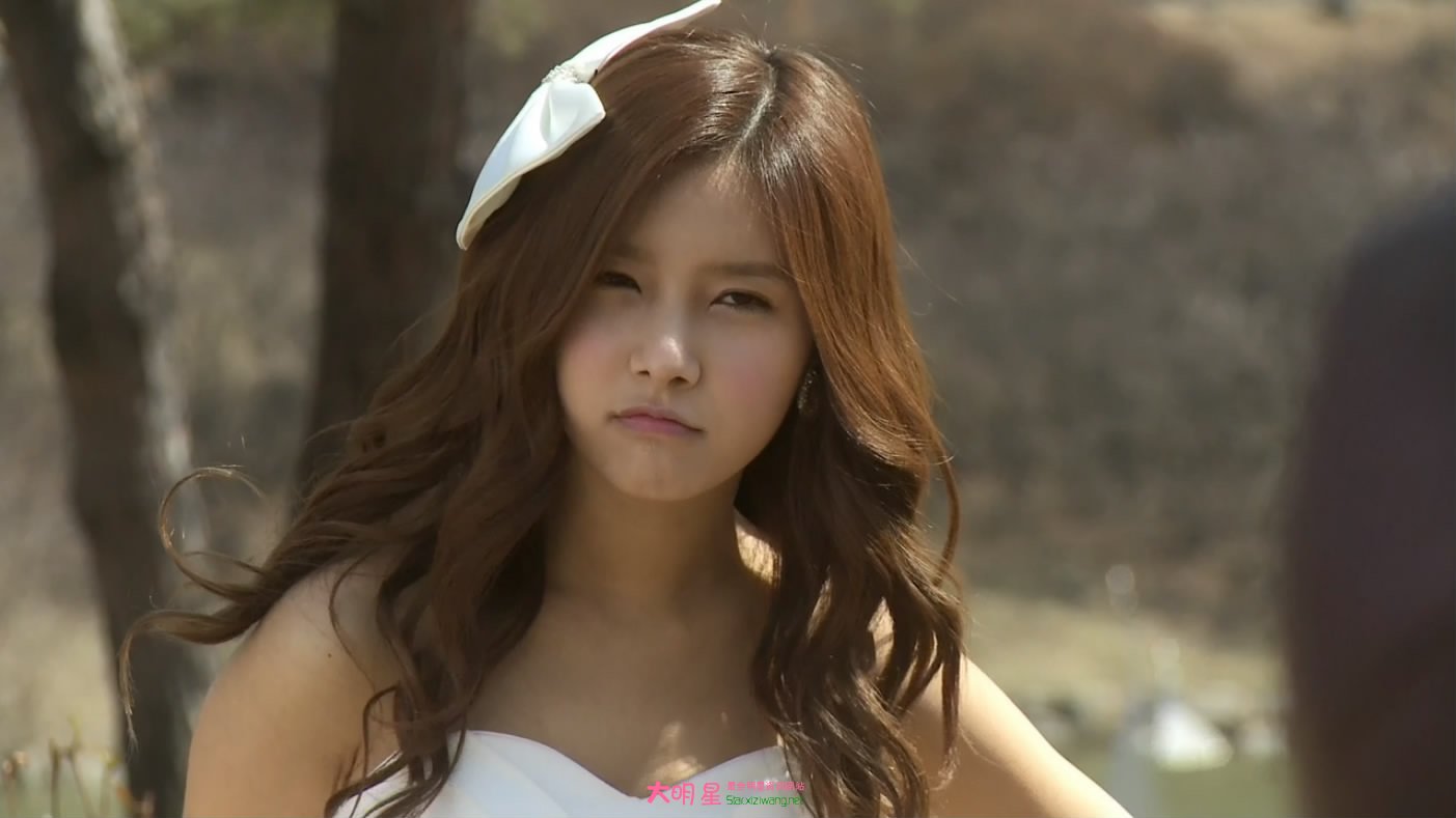 ������ض�