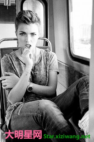 Ruby Rose³��&middot;��˹