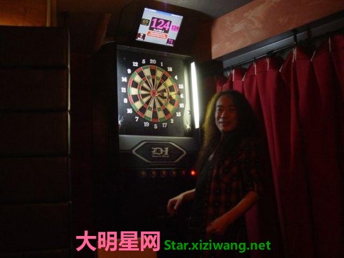 �˹㸣������