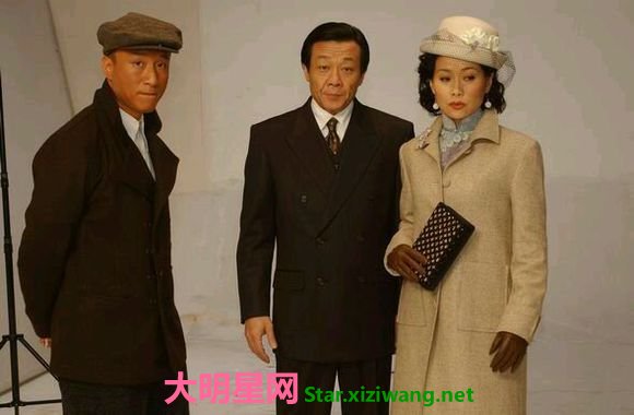 �ܼ��������